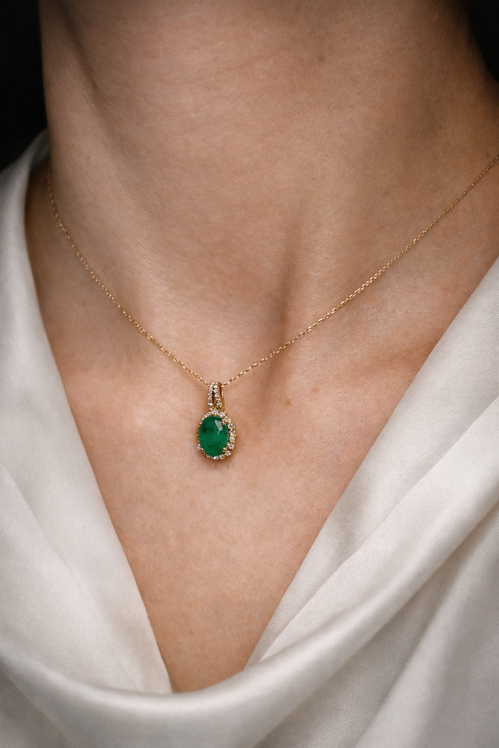 Collar Esmeralda