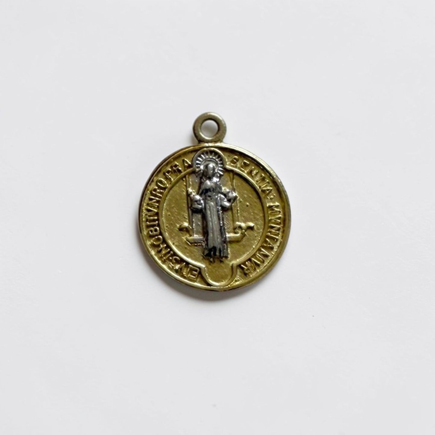 Medalla San Benito Chica