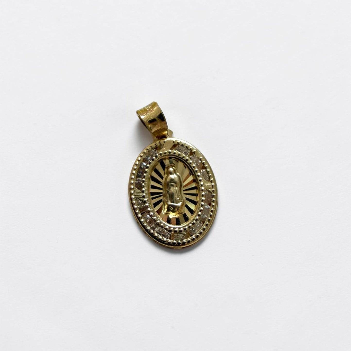 Dije Virgen Guadalupe Chica