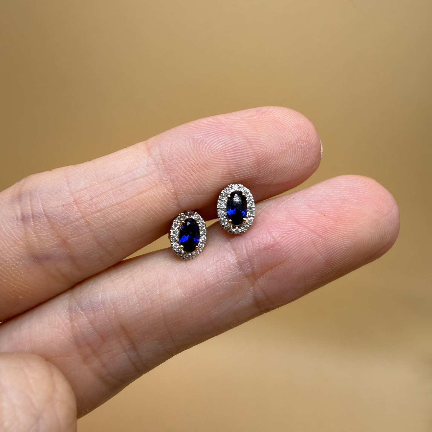 Aretes Zafiro